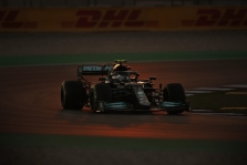 V. Bottas: vairavau kitokios specifikacijos automobilį