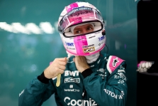 B. Ecclestone'as: užbaigęs karjerą, S. Vettelis pasielgė teisingai