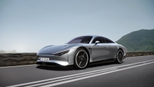 „Mercedes“ pristatė elektromobilį rekordininką: 1000 km vienu įkrovimu