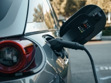 Grynųjų elektromobilių skaičius Lietuvoje padidėjo 40 proc.