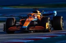Bandymuose ketvirtadienio rytą greičiausias buvo D. Ricciardo