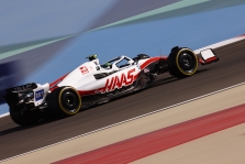 Gandas: „Ferrari“ po Bahreino prisuko motorą „Haas“ komandai?