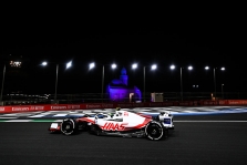 Į avariją patekęs M. Schumacheris nestartuos Saudo Arabijos GP lenktynėse