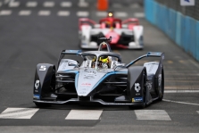 <span style="background:#009696; color:white; padding: 0 2px">FE</span> Monake triumfavęs S. Vandoorne‘as tapo čempionato lyderiu
