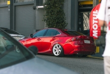 Naujų automobilių kainos balandį išaugo, pasiūla išlieka tokia pati