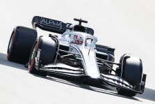 Teisėjai skyrė baudos taškus P. Gasly ir A. Albonui