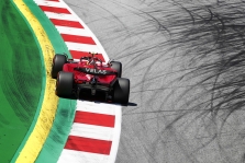 Italijos šaltinis: Spielberge C. Sainzui sudegė senas motoras