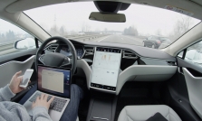 ES planuoja patvirtinti visiškai autonominių automobilių pardavimą