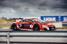 „Aurum 1006 km by Hankook“ lenktynėse pergalę iškovojo J. Adomavičius ir „Circle K - Lesta Racing Team“