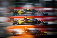 <span style="background:#3f3f3f; color:white; padding: 0 2px">IndyCar</span> C. Herta lenktynes Toronte pradės iš „pole“ pozicijos, D. Malukas iš 5-os