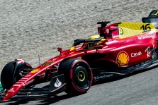 Italijoje surengtoje kvalifikacijoje varžovus greičiu pranoko C. Leclercas