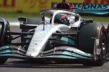 Iš pradžių „Mercedes“ bolido šokinėjimą laikė nerimta problema