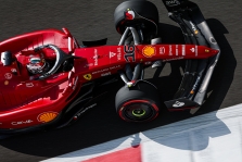 „Ferrari“ atnaujinimus rengia Silverstounui