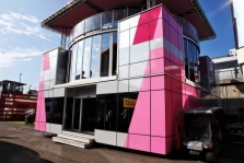 Parduodamas „Force India“ komandos lenktyninis namas