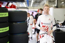 N. Hulkenbergas Abu Dabio bandymuose važiuos su „Sauber“