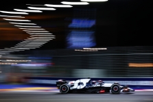 C. Albersas: nenustebčiau, jei D. Ricciardo pakeistų S. Perezą