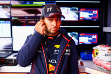 S. Perezas ir D. Ricciardo pakomentavo gandus apie apsikeitimą vietomis