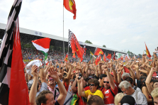 Kelionė į „Formule 1“ - kaip dalyvauti svarbiausiame automobilių sporto renginyje?
