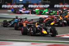 Bahreino GP etapą nesunkiai laimėjo M. Verstappenas