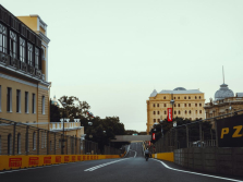 P. Gasly - 5 starto pozicijų bauda