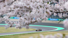 Iš „pole“ pozicijos Japonijoje startuos M. Verstappenas