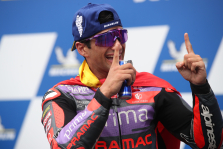 <span style="background:#d5002c; color:white; padding: 0 2px">MotoGP</span> Prancūzijoje fantastišką savaitgalį užbaigė J. Martinas