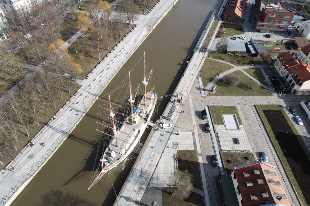 Klaipėdos senamiestyje įsigalioja nemokamas parkavimas pietų metu