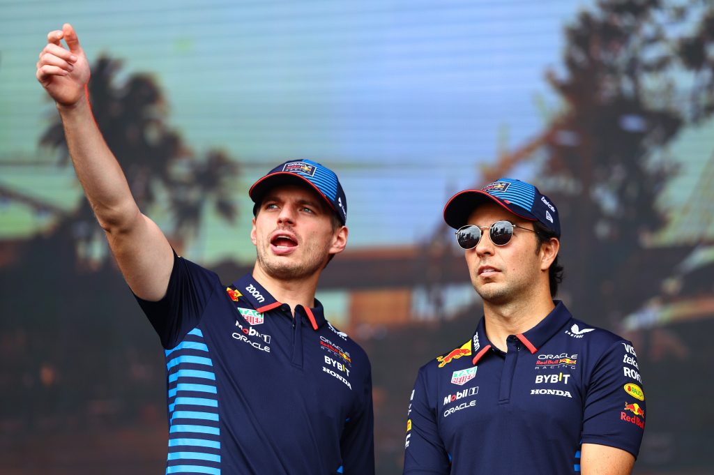 „Formulės-1“ aplinka sureagavo į M. Verstappenui skirtą baudą