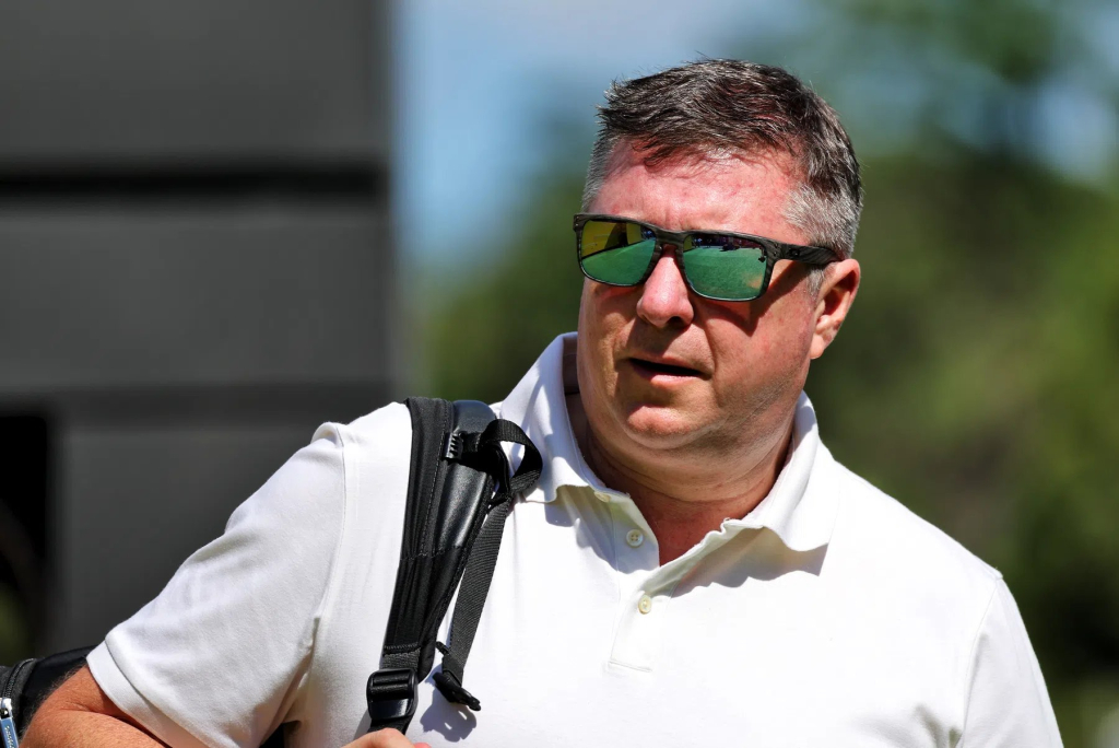 D. Croftas nemano, jog F. Colapinto turėtų pakeisti J. Doohaną