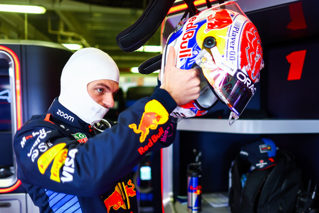 „Red Bull“ svarsto Brazilijoje keisti M. Verstappeno variklį