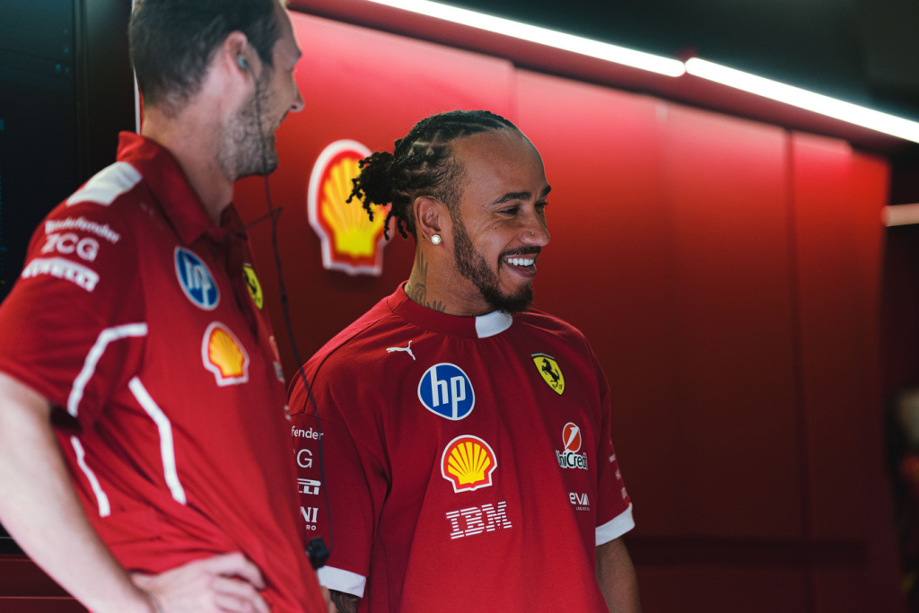 L. Hamiltonas: atsisakau būti „Ferrari“ pilotu be titulo