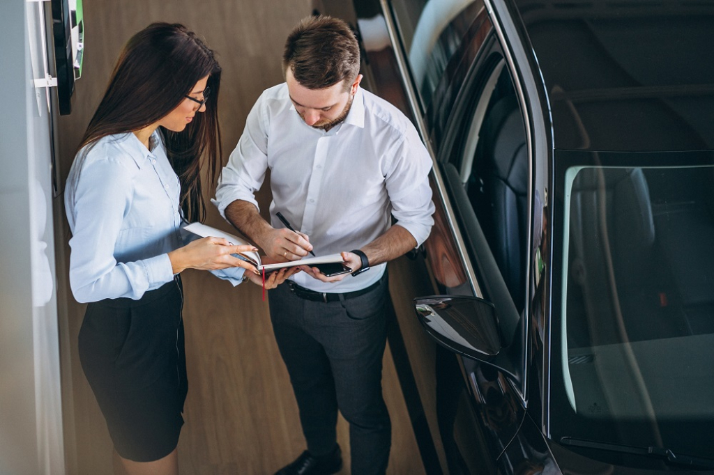 Ką reikėtų žinoti prieš pasirašant automobilių nuomos sutartį?