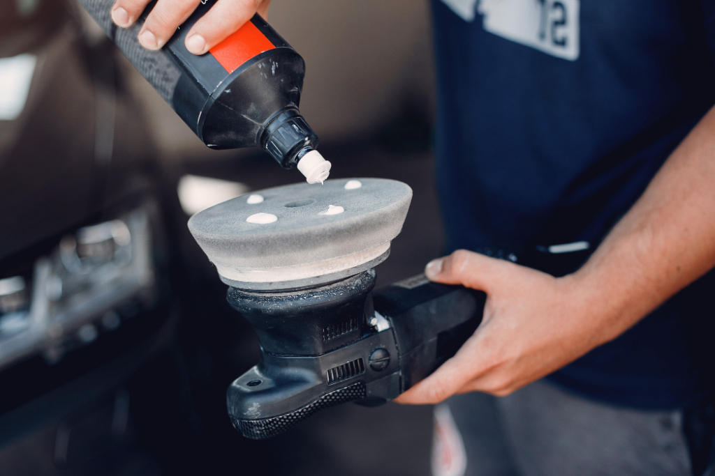 Kaip suprasti, kuri poliravimo pasta tinka būtent jūsų automobilio lakui?