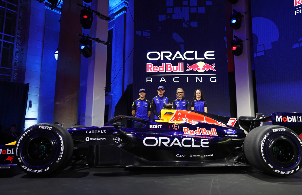 Po I. Hadjaro avarijos „Red Bull“ bandymai Barselonoje gali būti baigti