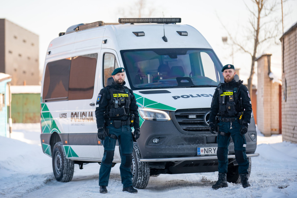 Klaipėdos apskrities policijos parką papildė naujas antiriaušinis automobilis