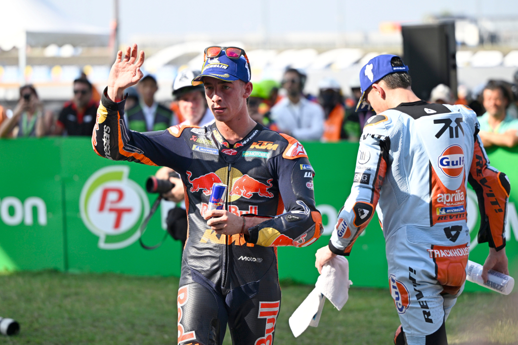 „MotoGP“ sezonas prasidėjo su P. Acostos triumfu sprinte