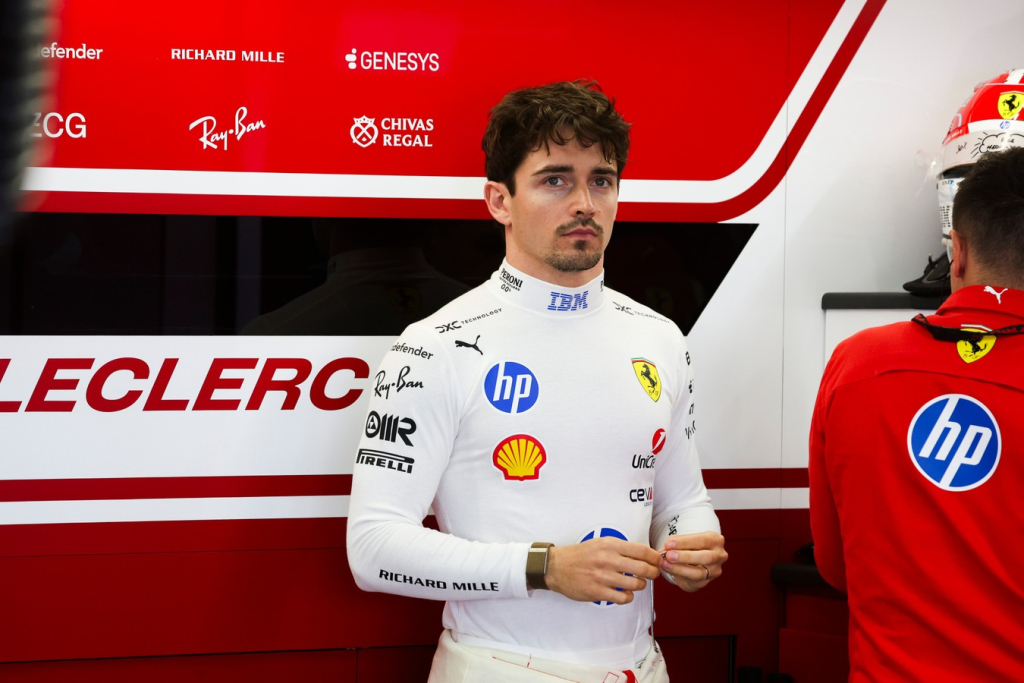C. Leclercas – „Aston Martin“ bei „Red Bull“ akiratyje