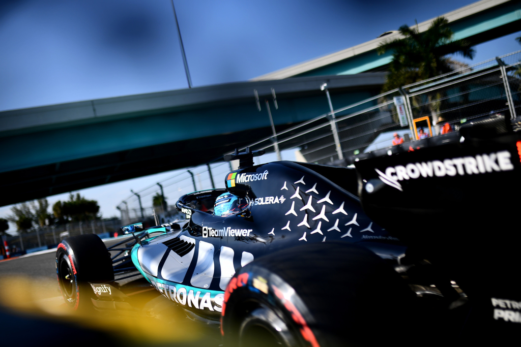 Kanados GP sprinto kvalifikacijoje pirmą startinę eilę iškovojo „Mercedes“ su Russellu priešakyje