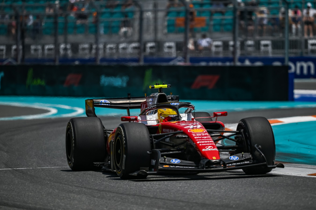 L. Hamiltonas išvengė baudos dėl galimo P. Gasly blokavimo